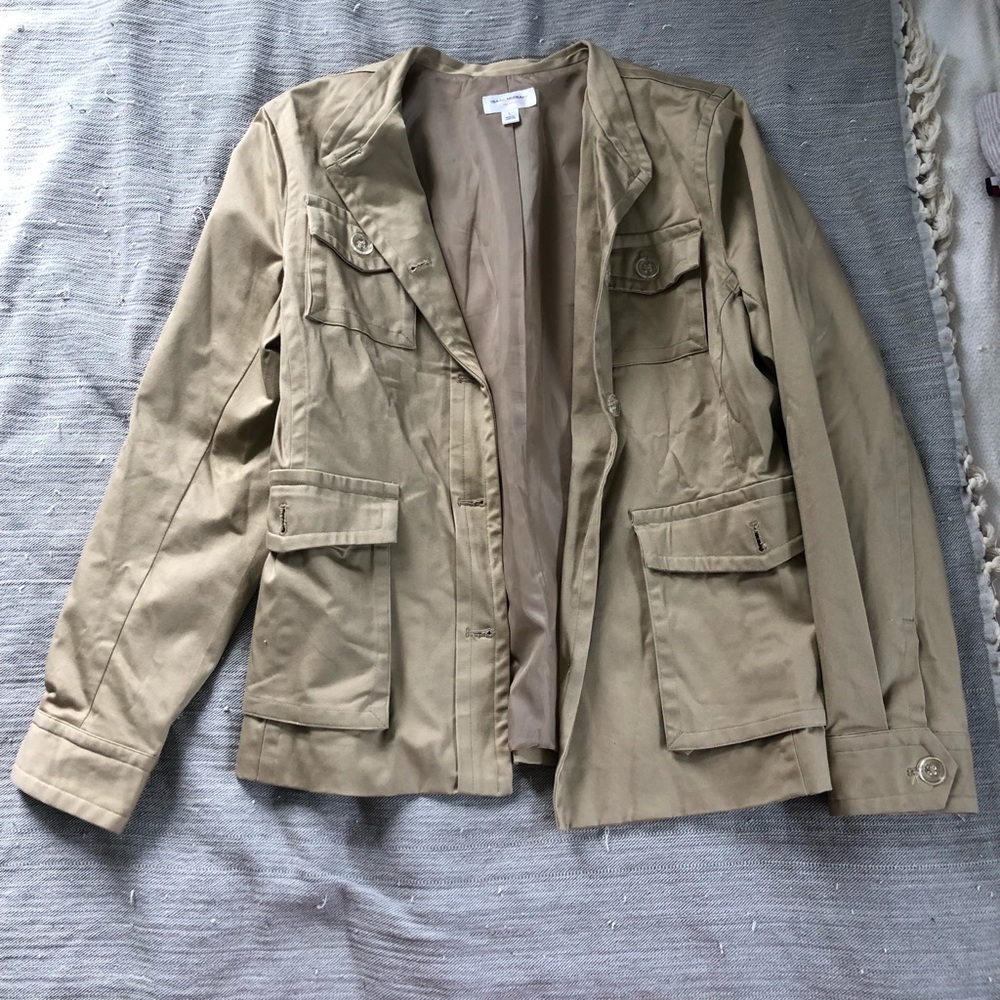 Isaac Mizrahi tan cargo-style jacket